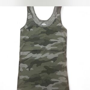 Old Navy Green Camouflage Tank Top